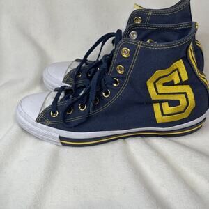 Converse Chuck Taylor All Star Unisex Sneaker Seattle Special!! Men’s 9.5 EUC!!